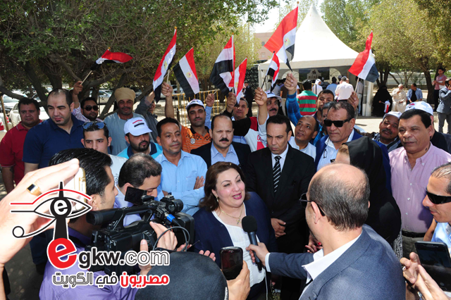 السفيرة هويدا عصام  قنصل مصر بالكويت تتحدث مع وسائل الاعلام
