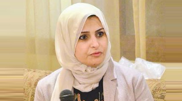 ����� ����