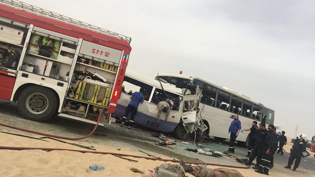 عاجل | بيان رسمي يؤكد: حصيلة أولية لحادث طريق الأرتال وفاة 5 مصريين و 3 باكستانيين و 7 هنود 