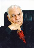 محمد مرعي مدير تحرير مجلة أسرتي