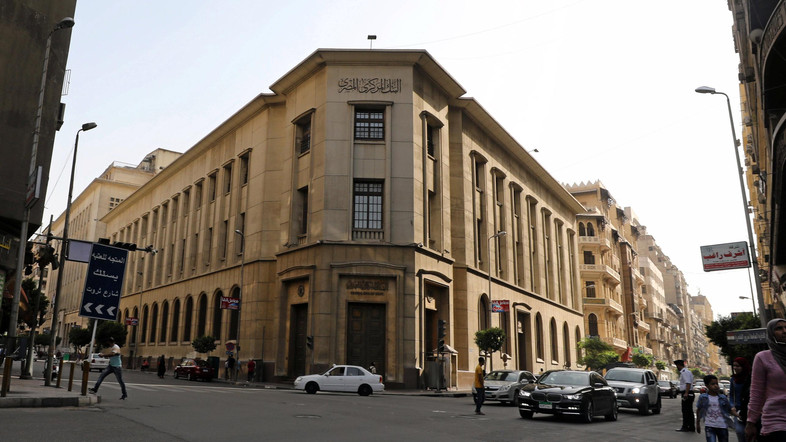 خبير إقتصادي يوضح كيف يمكن سداد ديون مصر في 10 سنوات